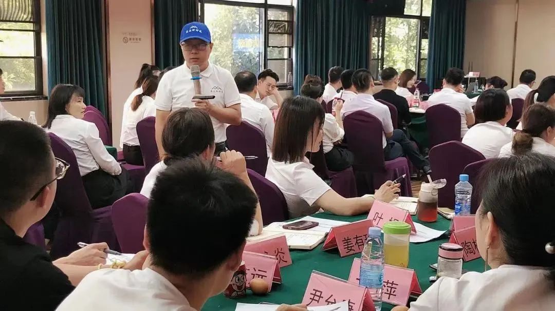 勤学实干，，，，，，引发活力 | 华冠家居年中干部特训活动圆满竣事佛山市华冠建材有限公司 - 华冠家居集团